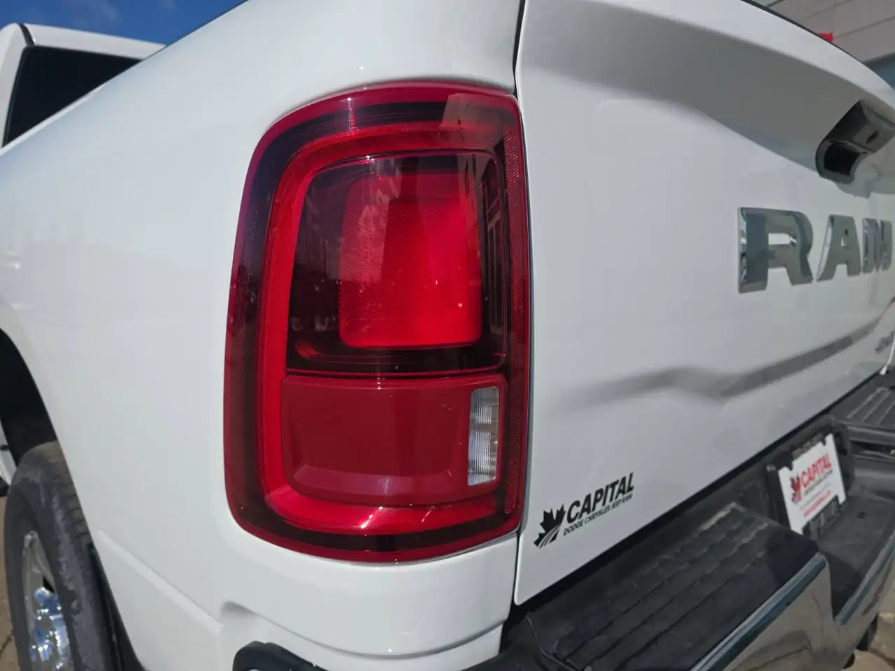 RAM 3500 снимка RAM 3500
