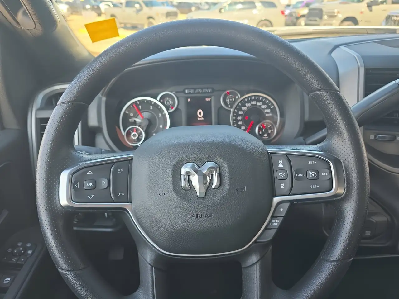 RAM 3500 снимка RAM 3500