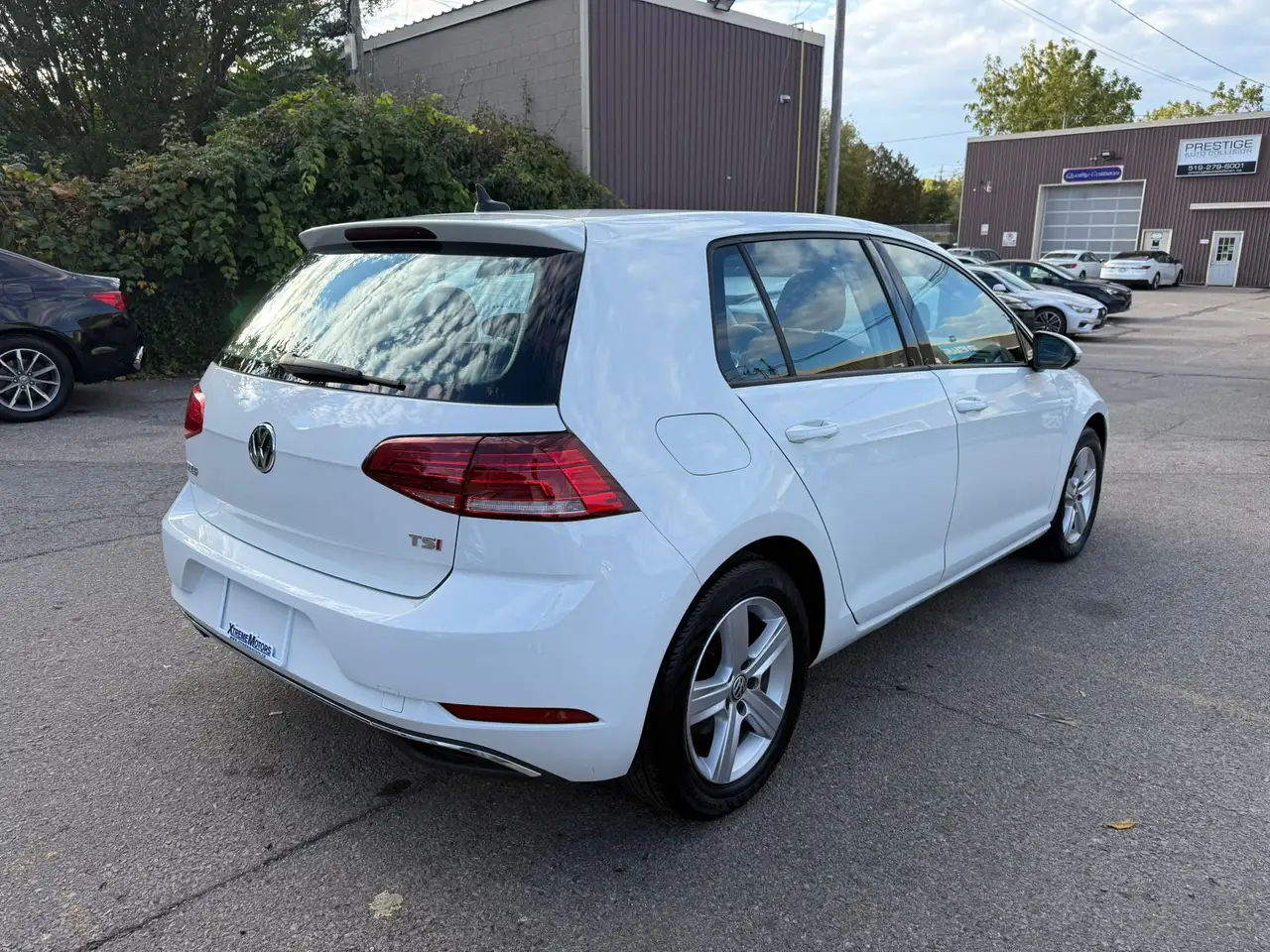 Volkswagen Golf photo Volkswagen Golf