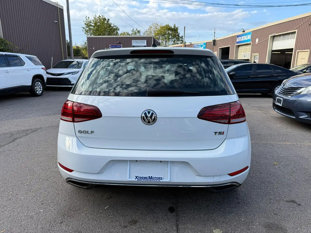 Volkswagen Golf photo Volkswagen Golf