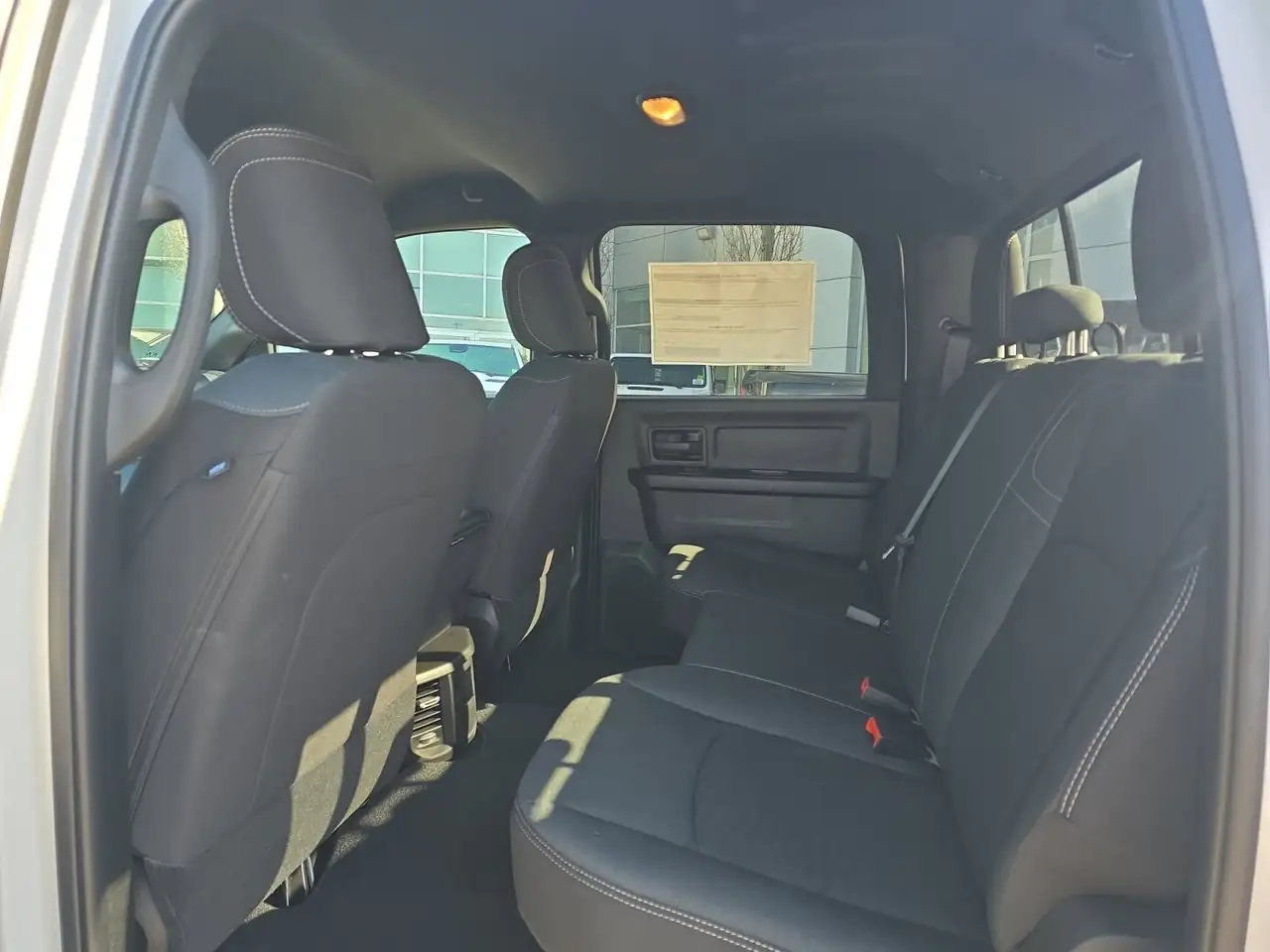 RAM 3500 снимка RAM 3500