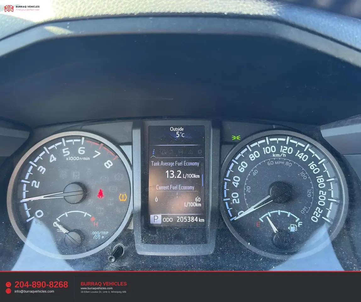 Toyota Tacoma снимка Toyota Tacoma