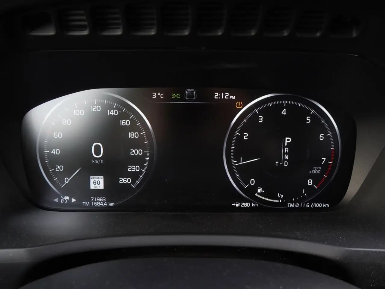 Volvo XC90 снимка Volvo XC90