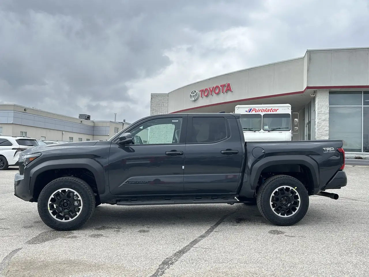 Toyota Tacoma снимка Toyota Tacoma