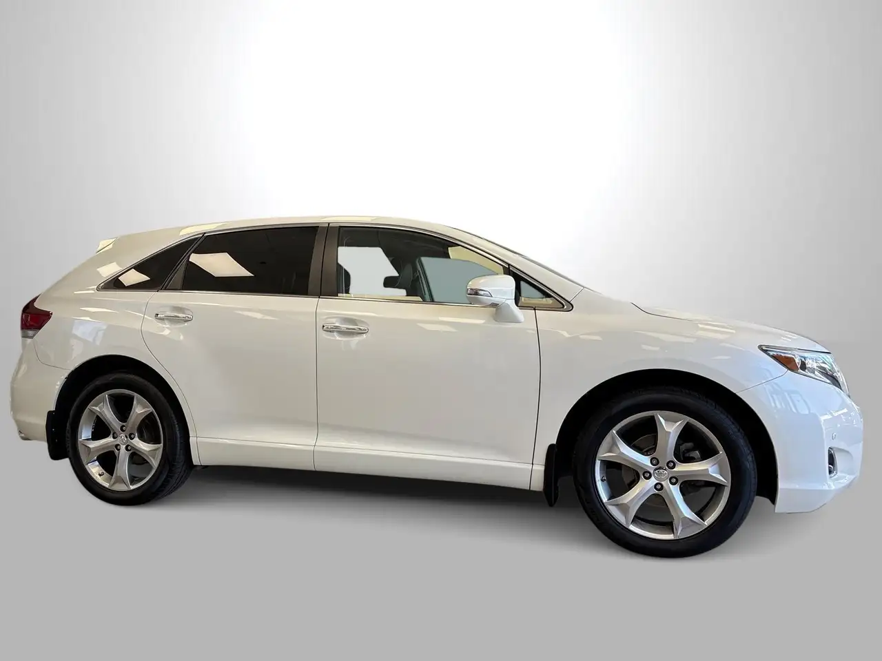 Toyota Venza photo Toyota Venza