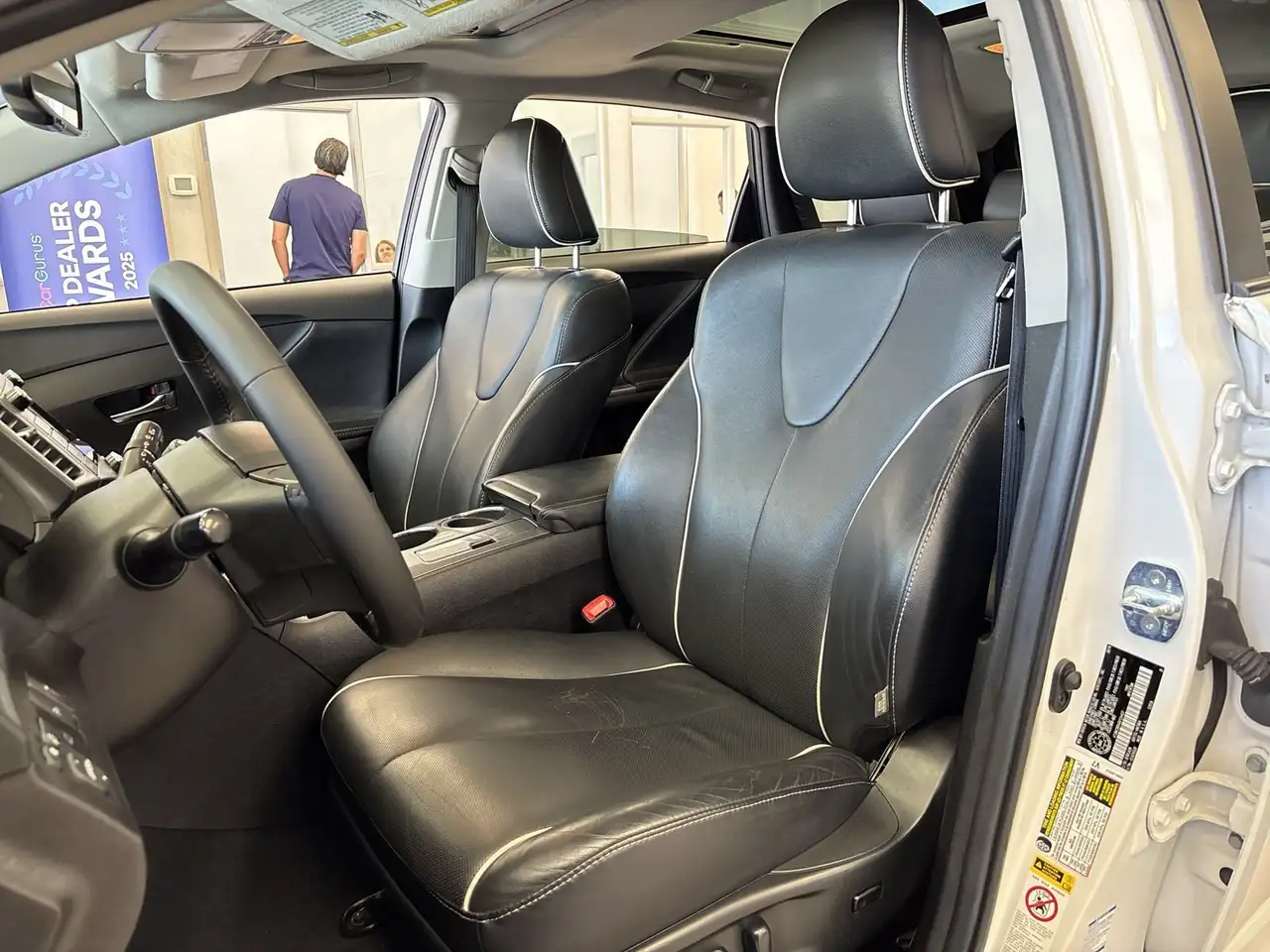 Toyota Venza photo Toyota Venza