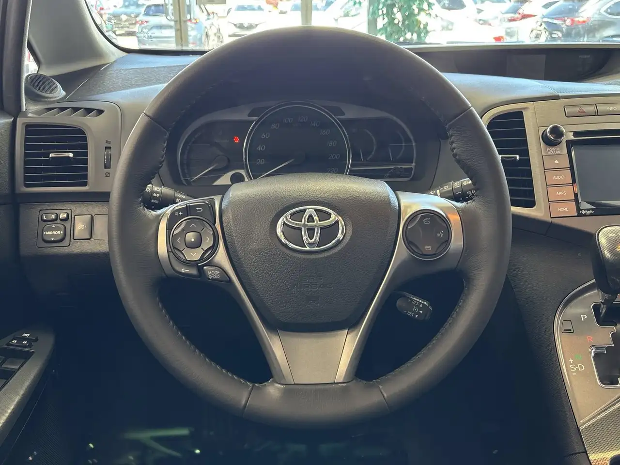 Toyota Venza photo Toyota Venza