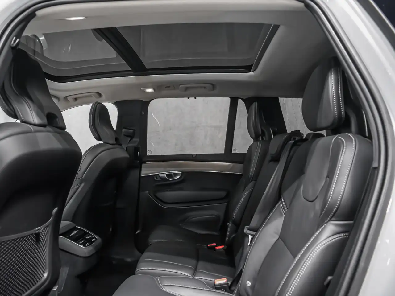 Volvo XC90 photo Volvo XC90