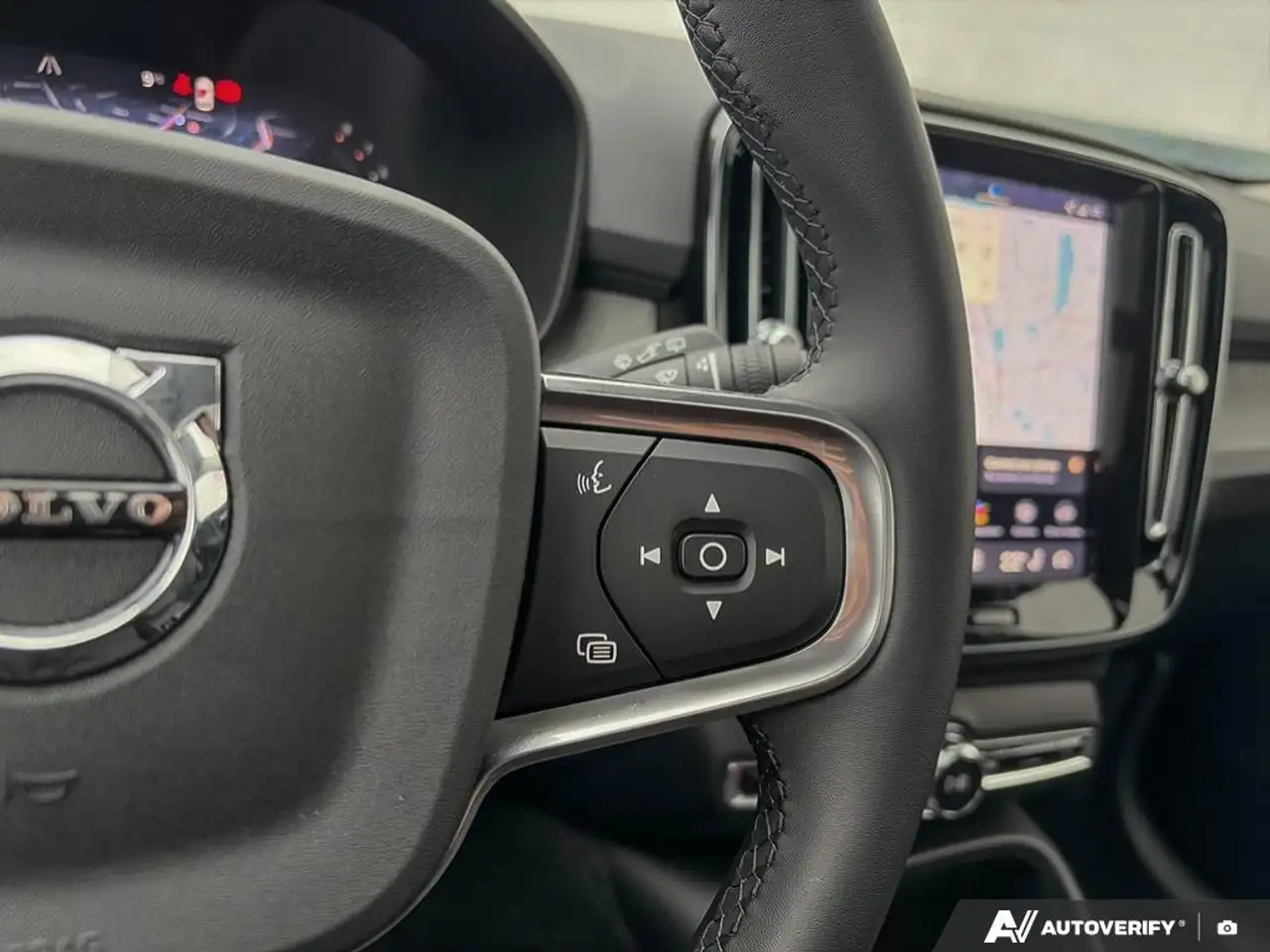 Volvo XC40 снимка Volvo XC40