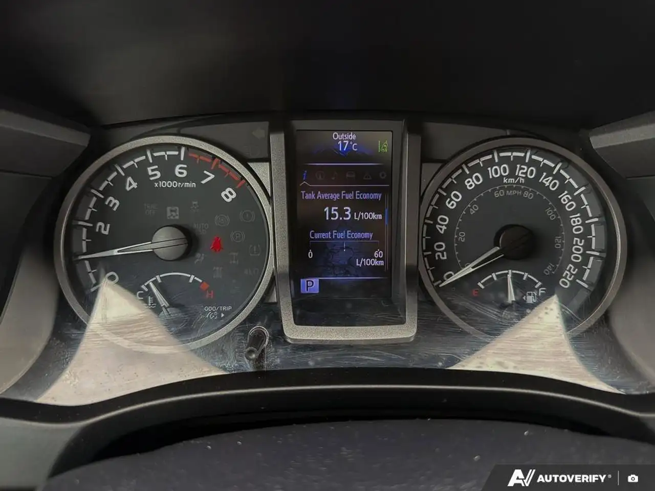 Toyota Tacoma снимка Toyota Tacoma