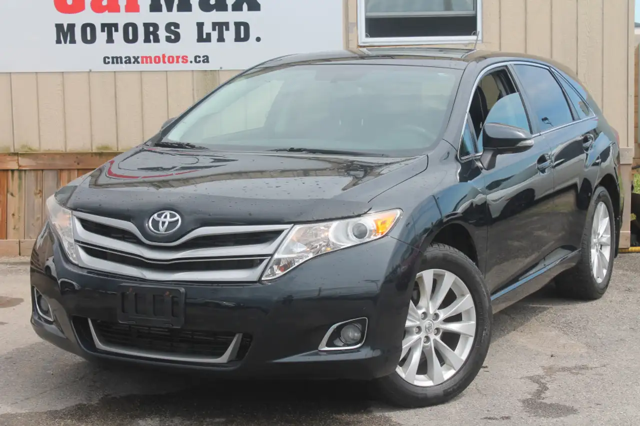 Toyota Venza photo Toyota Venza