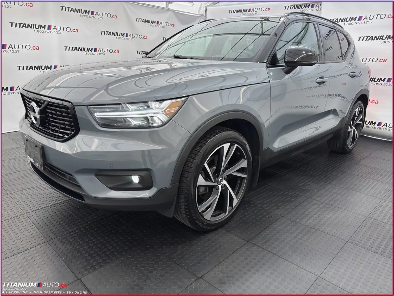 Volvo XC40 photo Volvo XC40