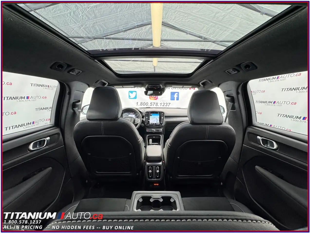 Volvo XC40 photo Volvo XC40
