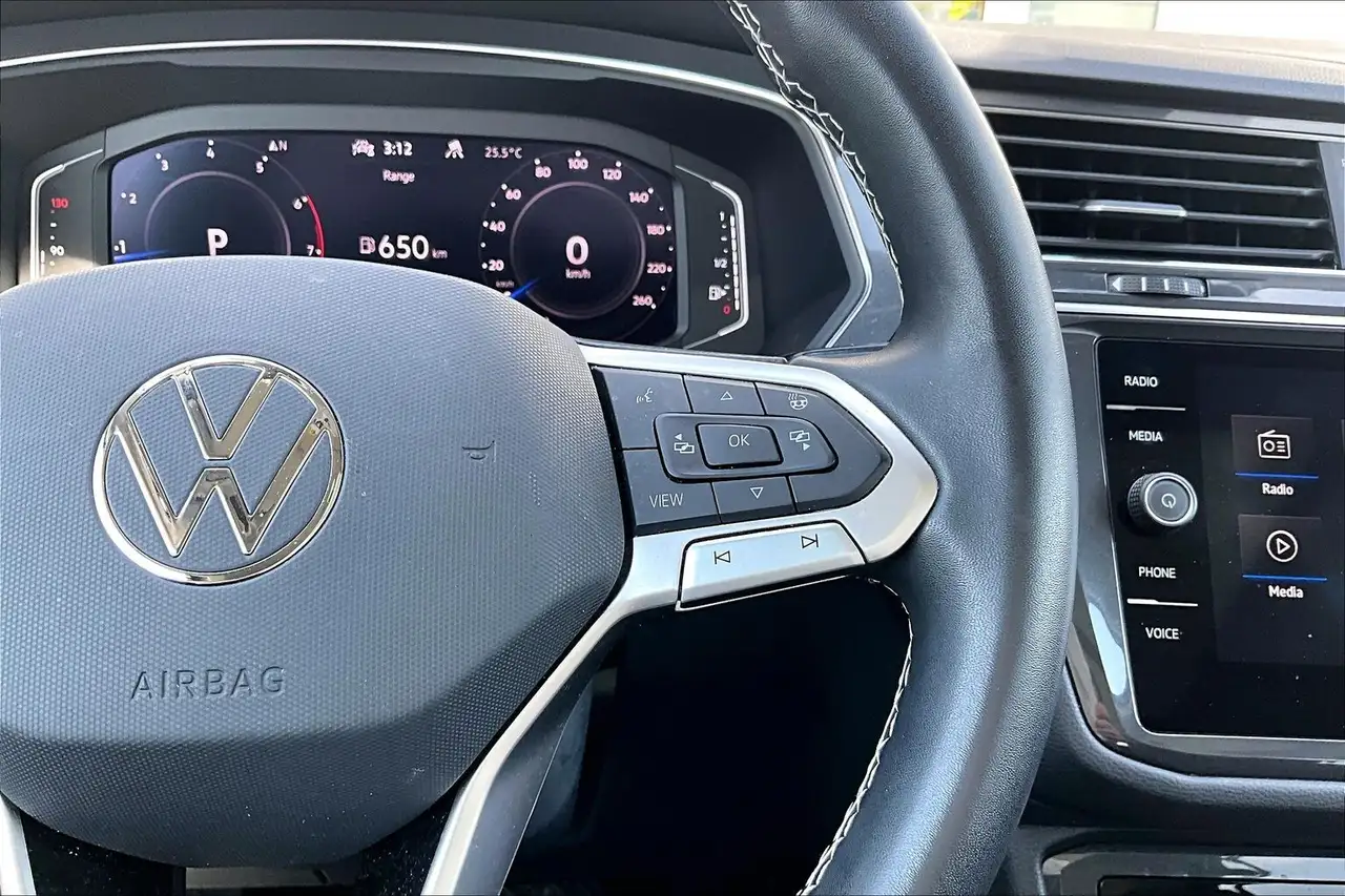 Volkswagen Tiguan снимка Volkswagen Tiguan