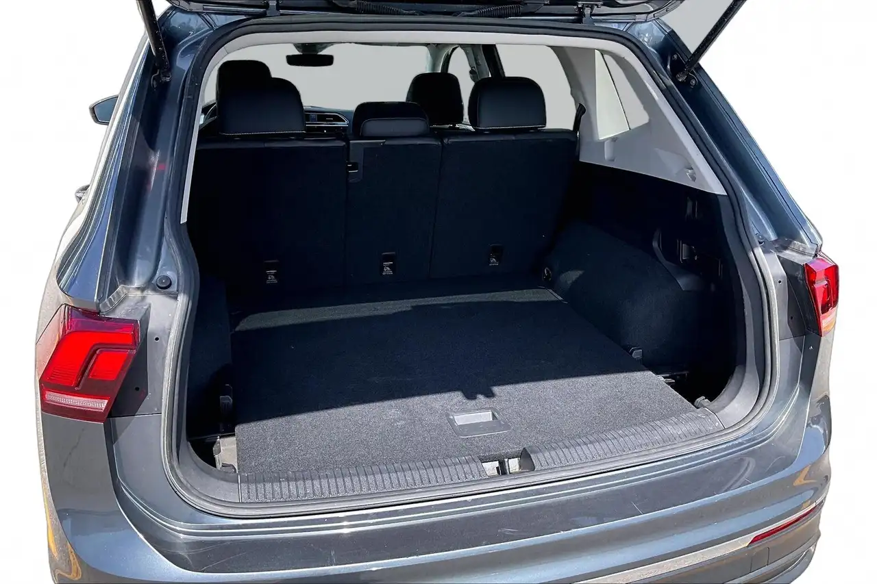 Volkswagen Tiguan снимка Volkswagen Tiguan