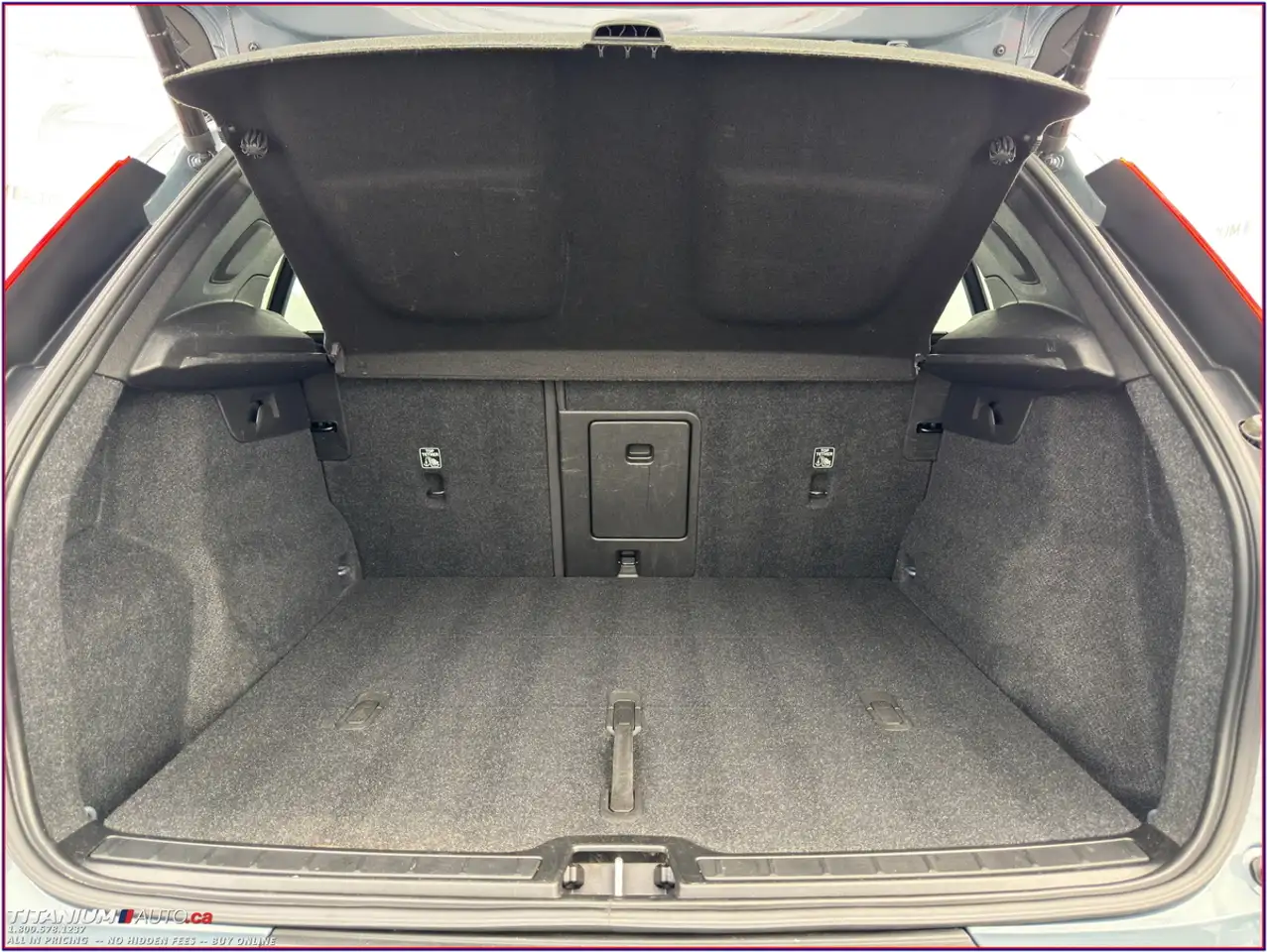 Volvo XC40 photo Volvo XC40