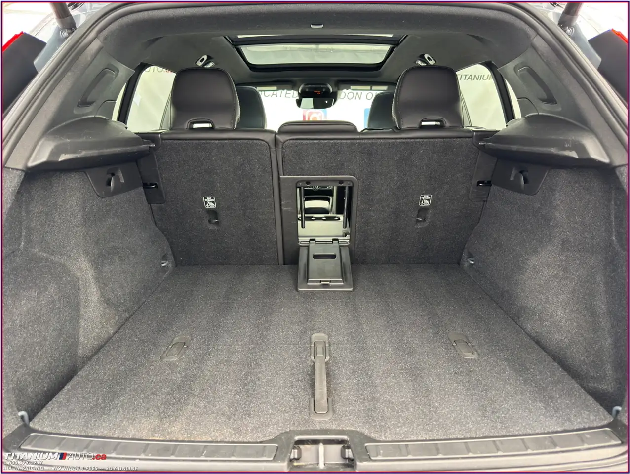 Volvo XC40 photo Volvo XC40