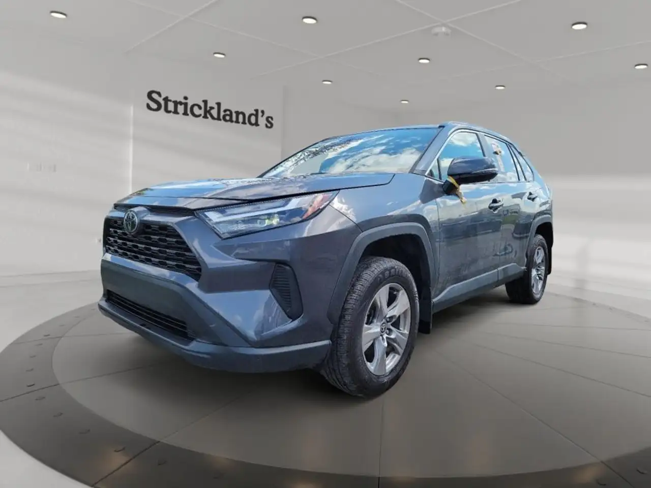 Toyota RAV 4 снимка Toyota RAV 4