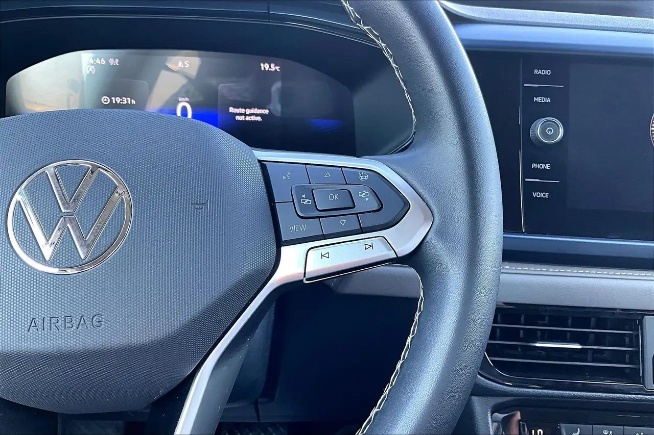 Volkswagen Taos снимка Volkswagen Taos