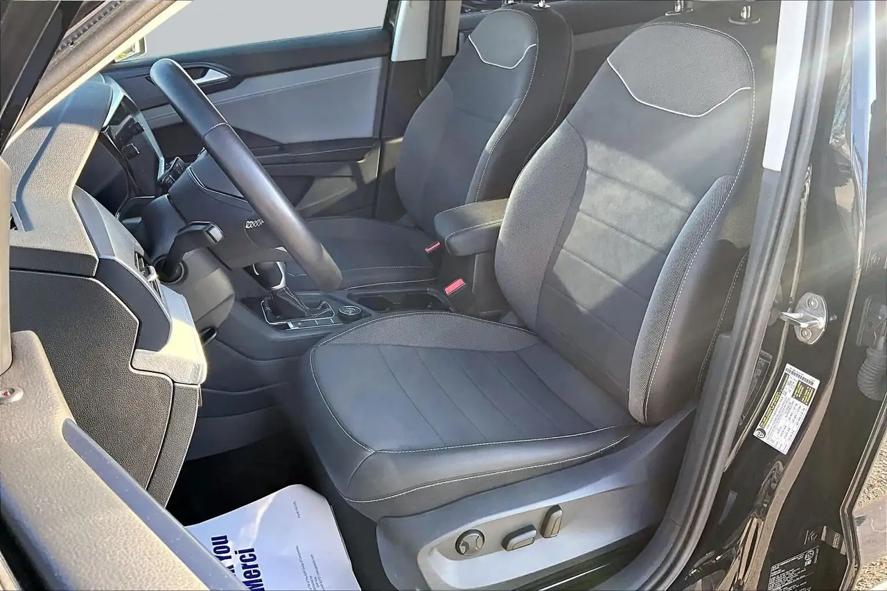 Volkswagen Taos снимка Volkswagen Taos