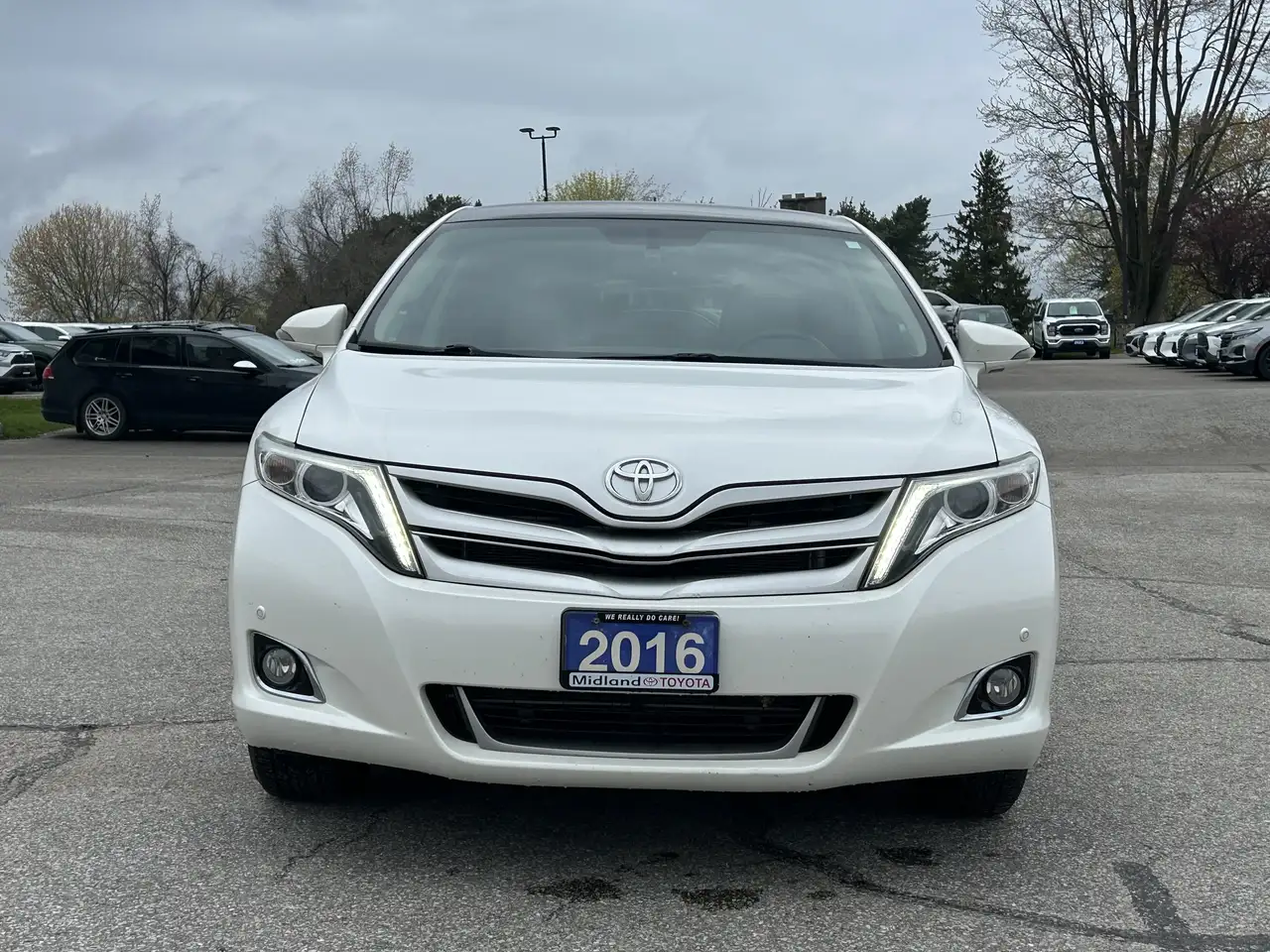 Toyota Venza photo Toyota Venza