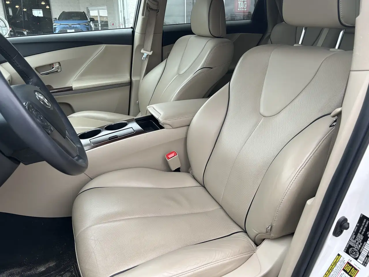 Toyota Venza photo Toyota Venza
