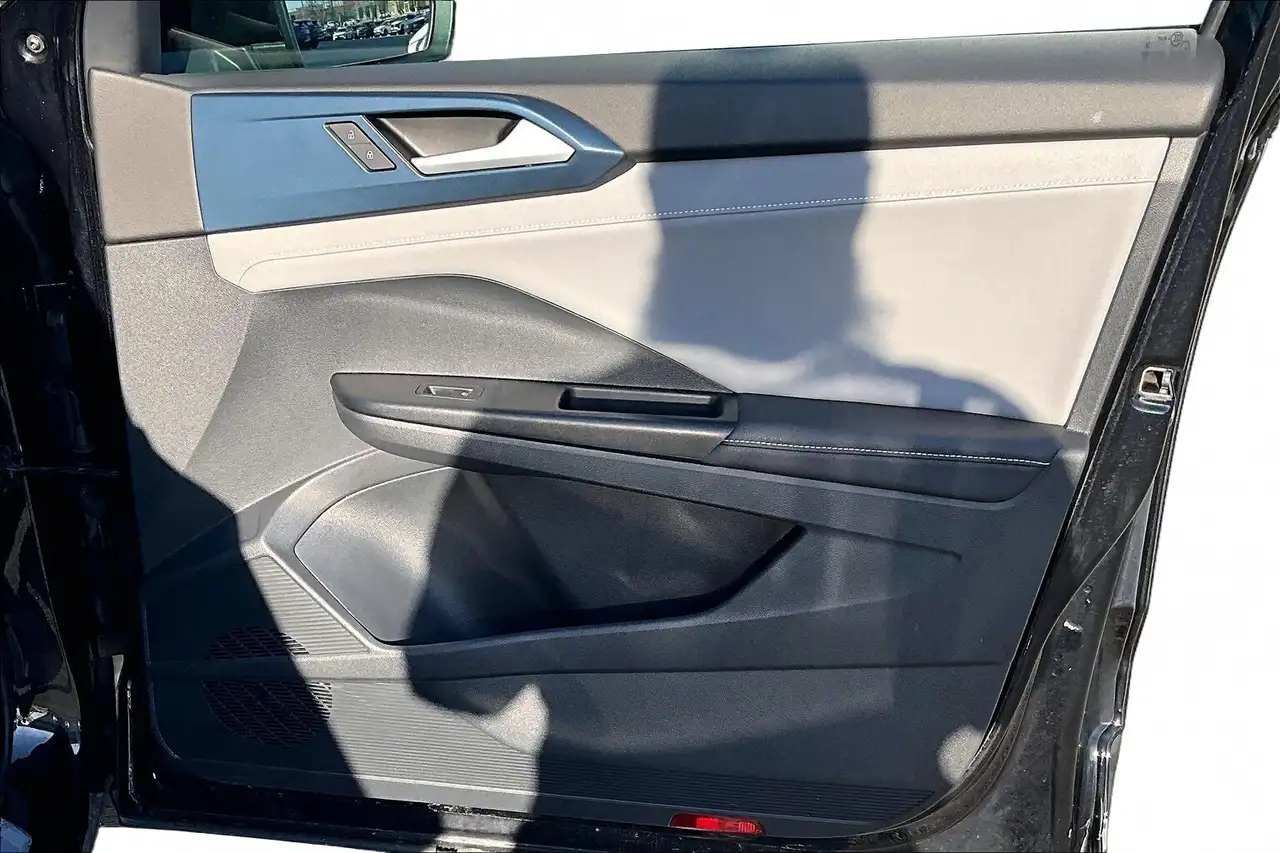 Volkswagen Taos снимка Volkswagen Taos