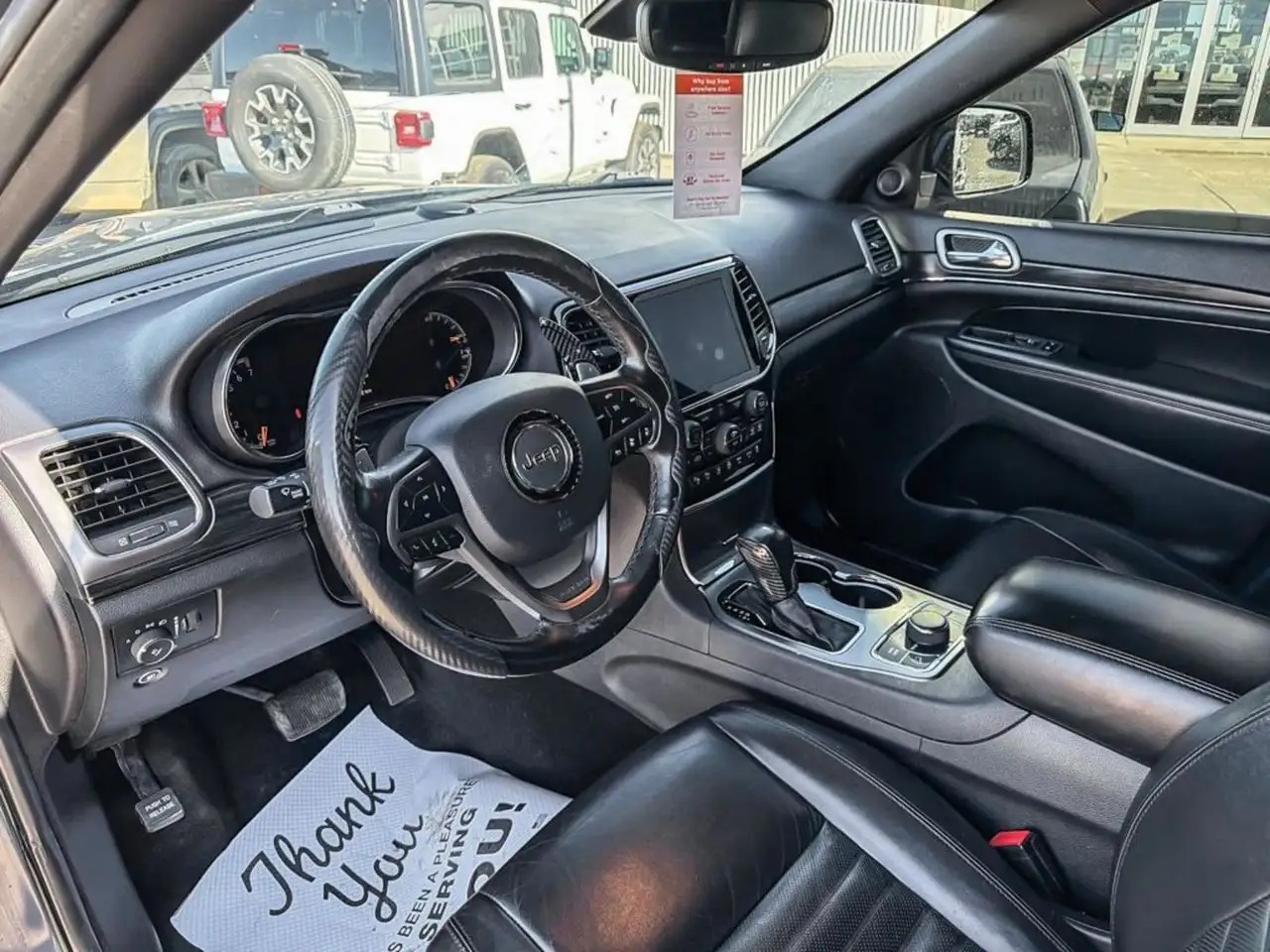 Jeep Grand Cherokee снимка Jeep Grand Cherokee