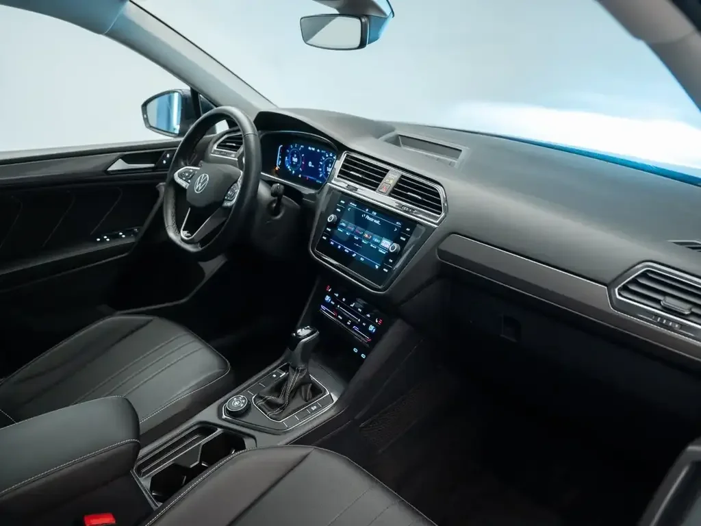 Volkswagen Tiguan снимка Volkswagen Tiguan