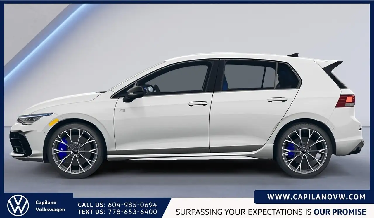 Volkswagen Golf R photo Volkswagen Golf R