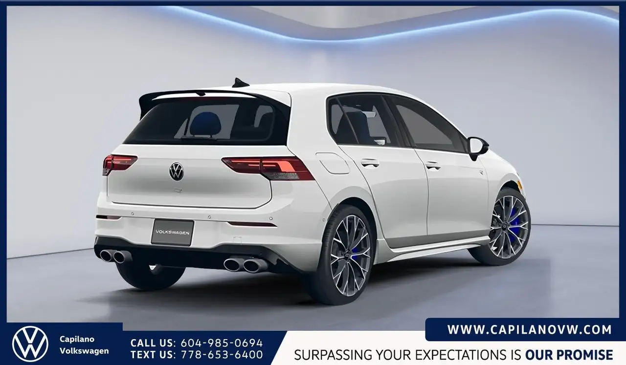 Volkswagen Golf R photo Volkswagen Golf R