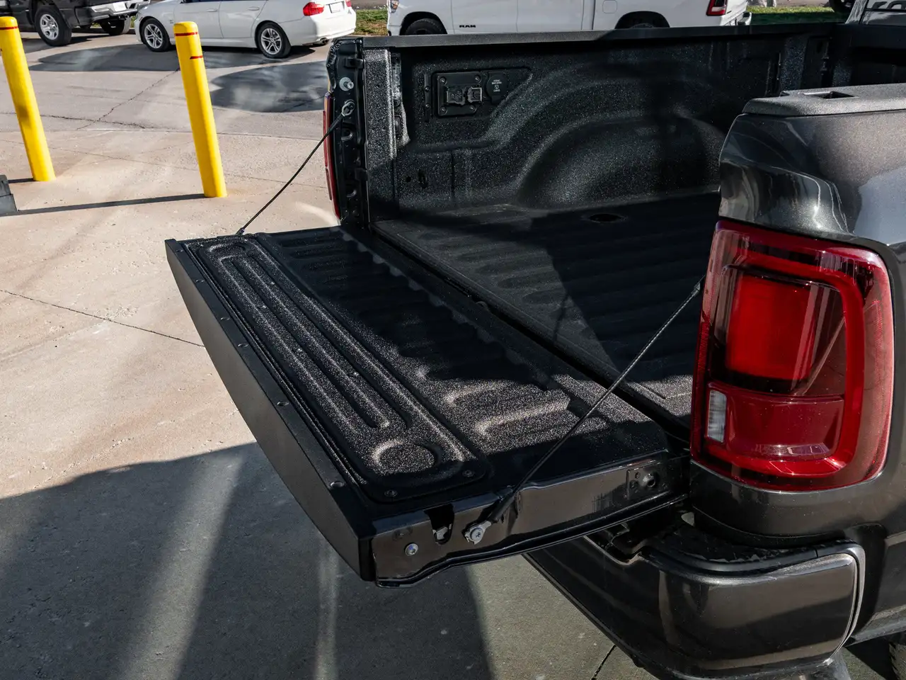 RAM 2500 photo RAM 2500