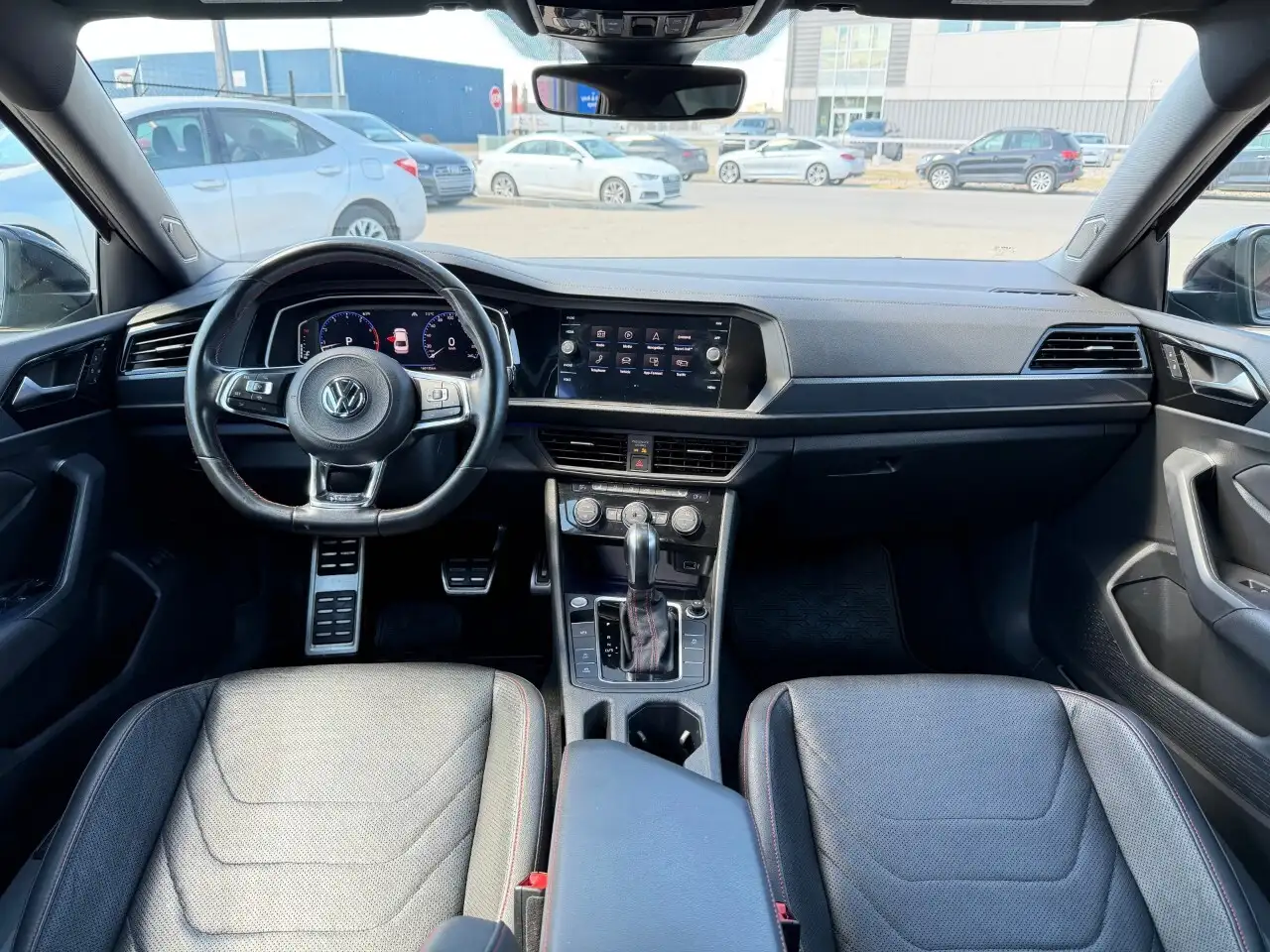 Volkswagen Jetta снимка Volkswagen Jetta
