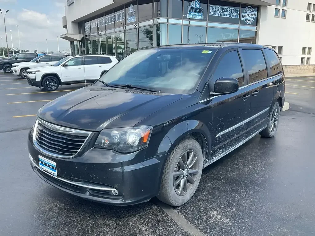 2015 Chrysler Town & Country