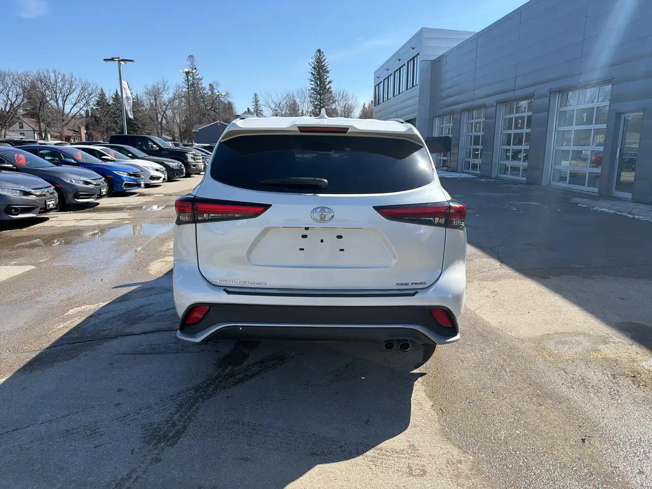 Toyota Highlander снимка Toyota Highlander
