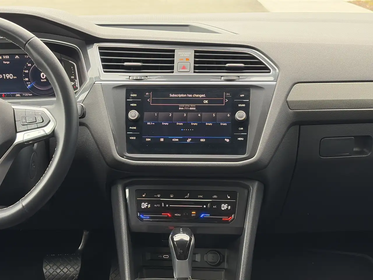 Volkswagen Tiguan photo Volkswagen Tiguan