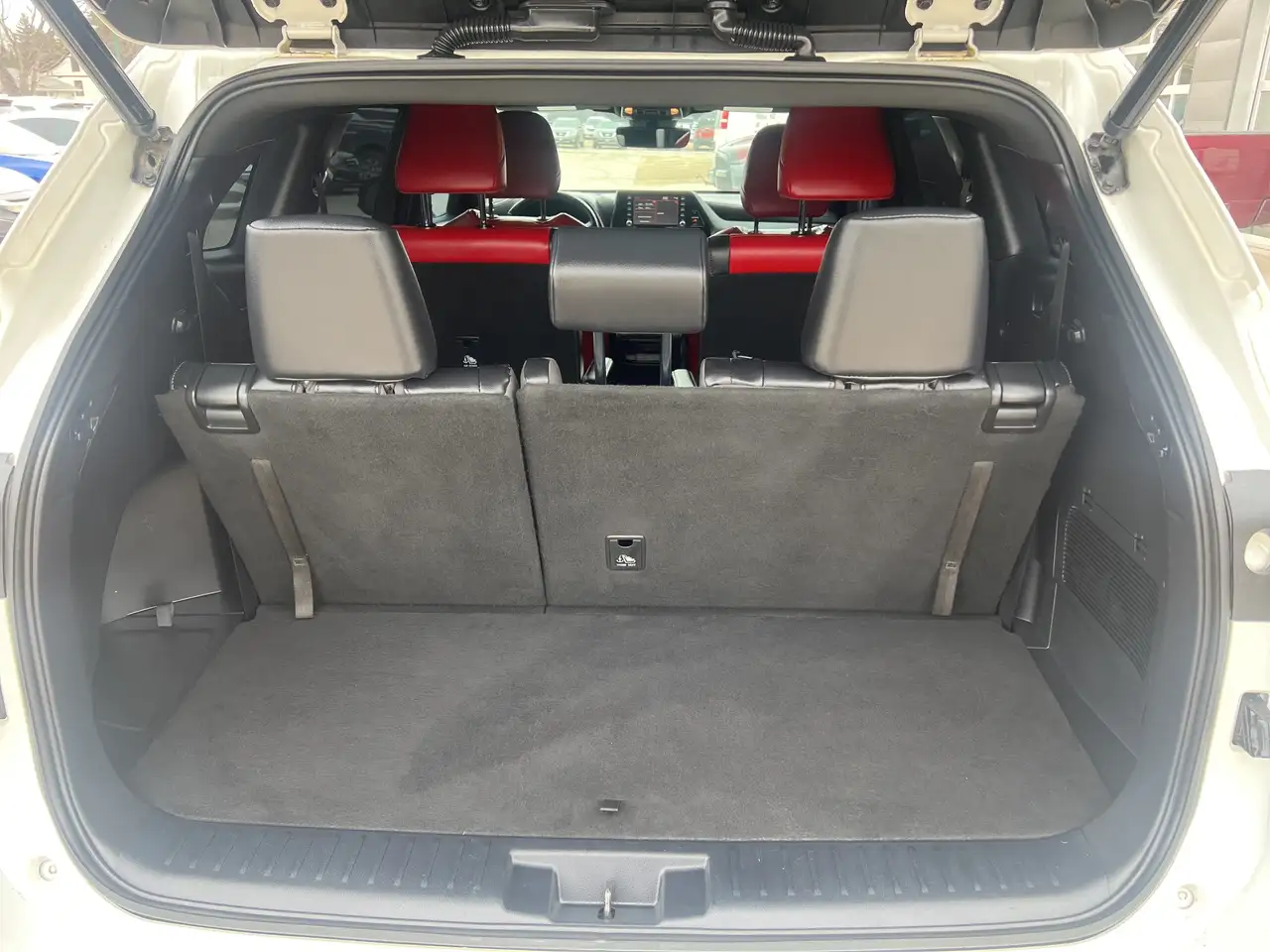 Toyota Highlander снимка Toyota Highlander