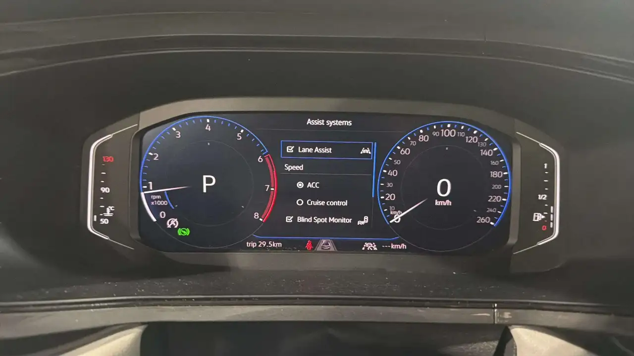 Volkswagen Taos снимка Volkswagen Taos
