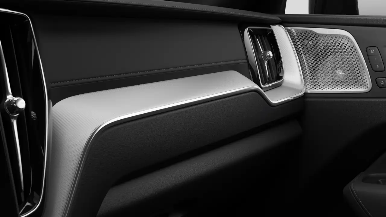 Volvo XC60 photo Volvo XC60