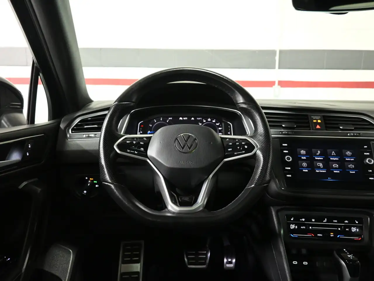 Volkswagen Tiguan снимка Volkswagen Tiguan