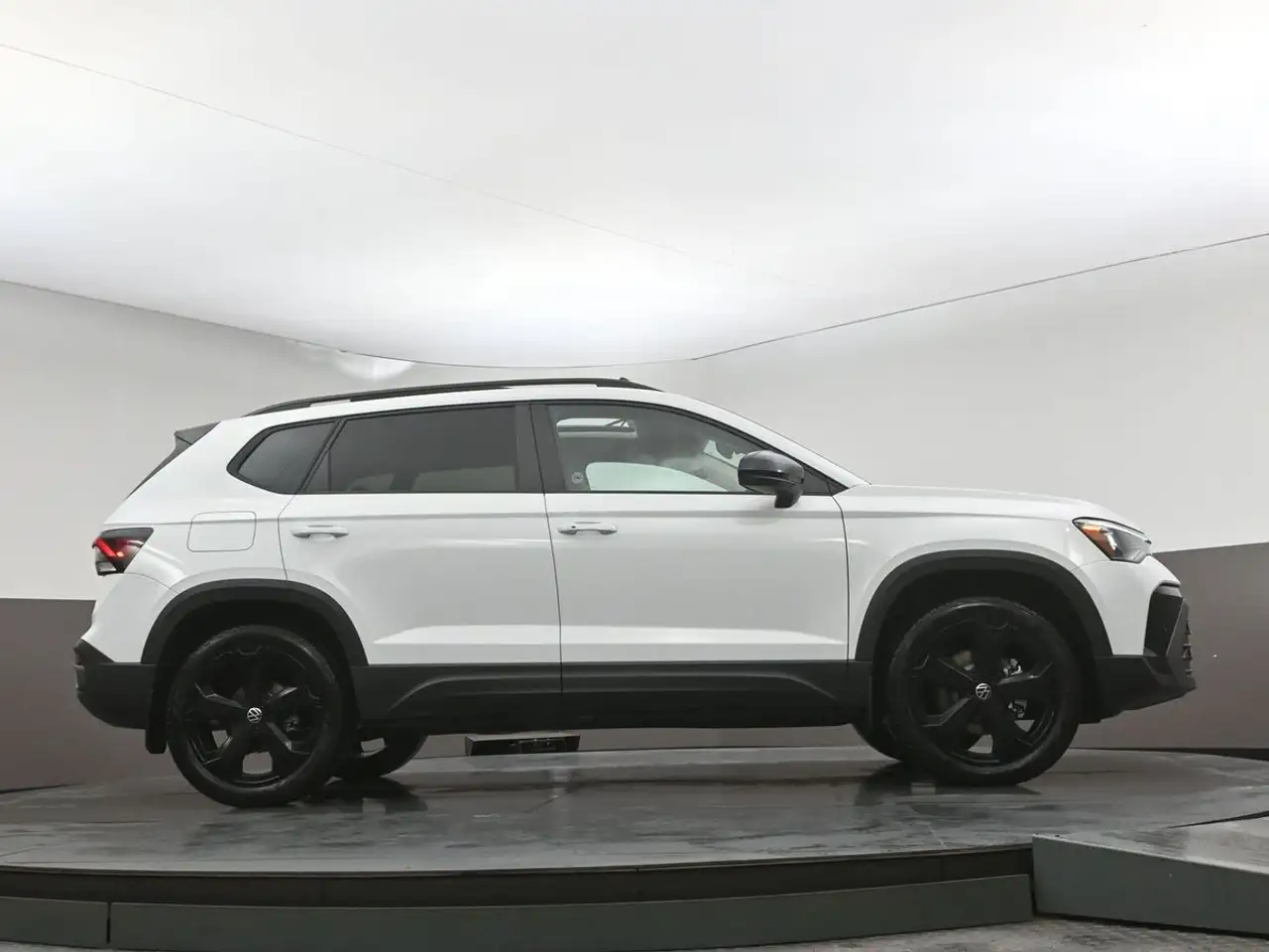 Volkswagen Taos снимка Volkswagen Taos