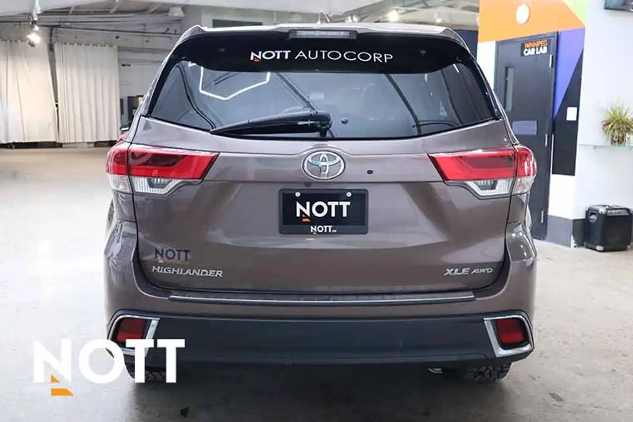 Toyota Highlander fotografie Toyota Highlander