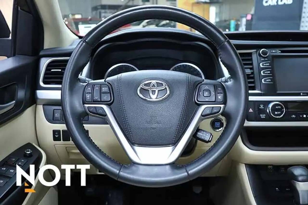 Toyota Highlander fotografie Toyota Highlander