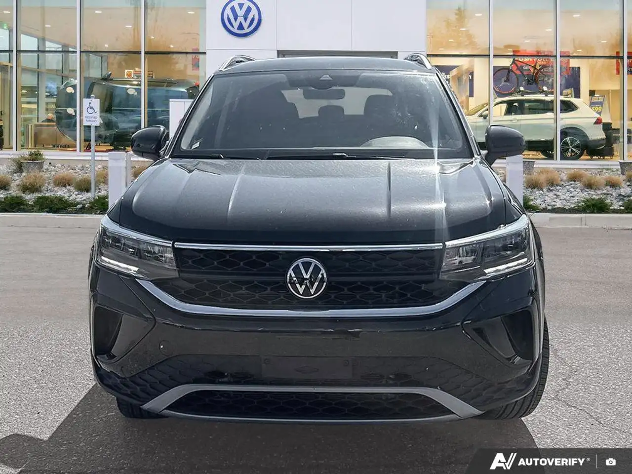 Volkswagen Taos снимка Volkswagen Taos