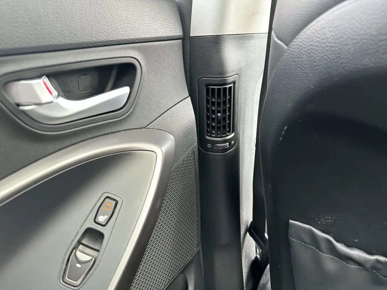 Hyundai SANTA FE снимка Hyundai SANTA FE