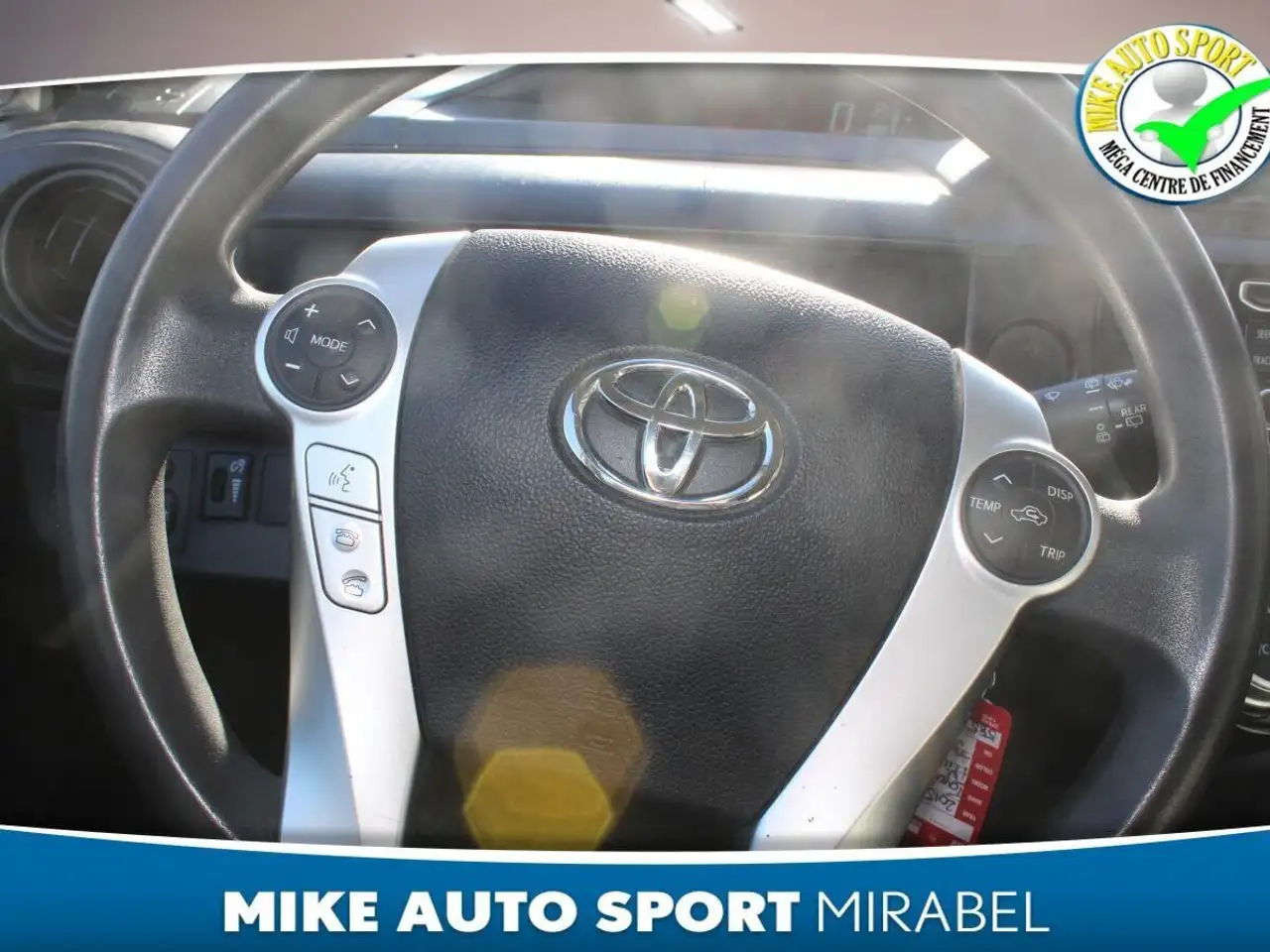 Toyota Prius c photo Toyota Prius c