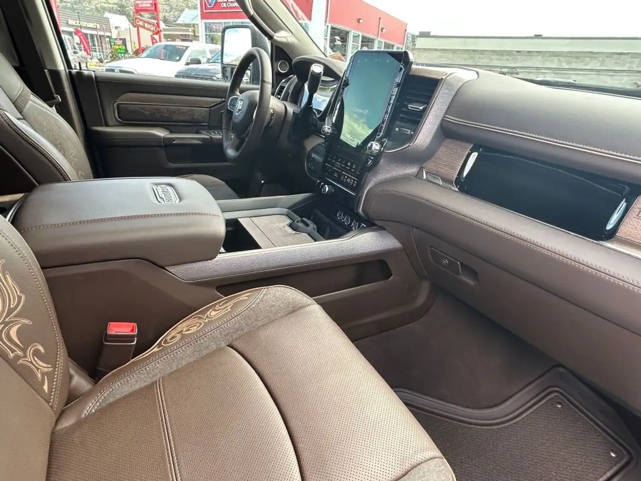 RAM 3500 снимка RAM 3500