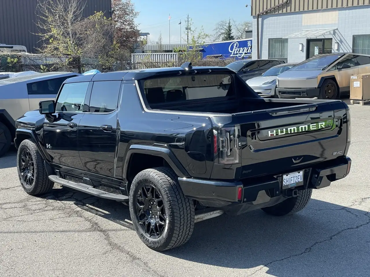 GMC HUMMER EV Pickup снимка GMC HUMMER EV Pickup