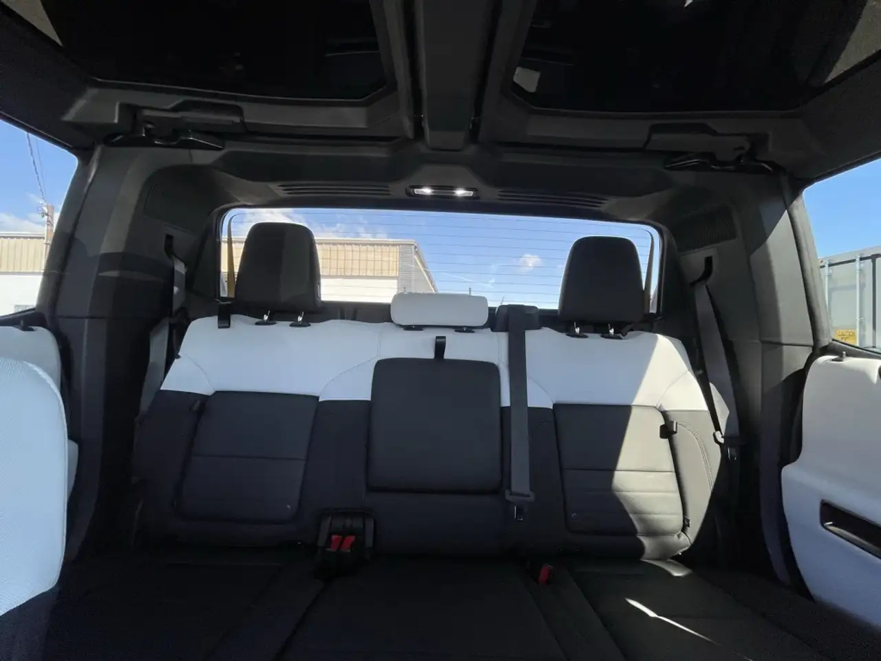 GMC HUMMER EV Pickup снимка GMC HUMMER EV Pickup