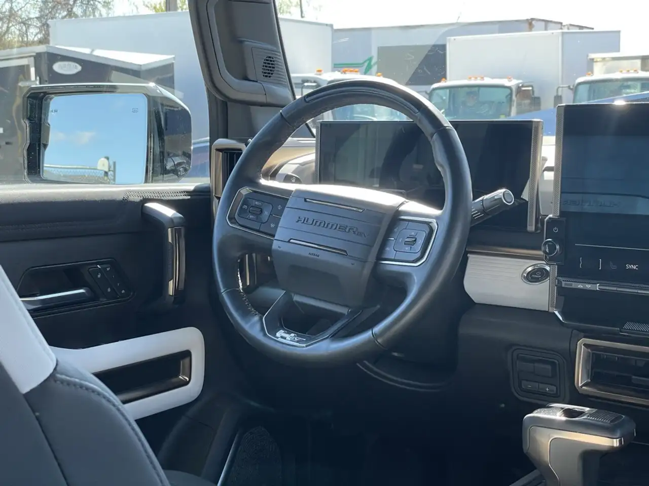 GMC HUMMER EV Pickup снимка GMC HUMMER EV Pickup